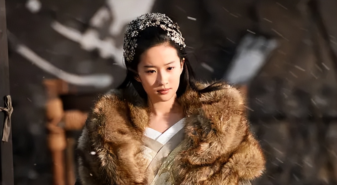 那些扮丑年轻却美若天仙女明星,曾经被嫌弃长得丑的女星