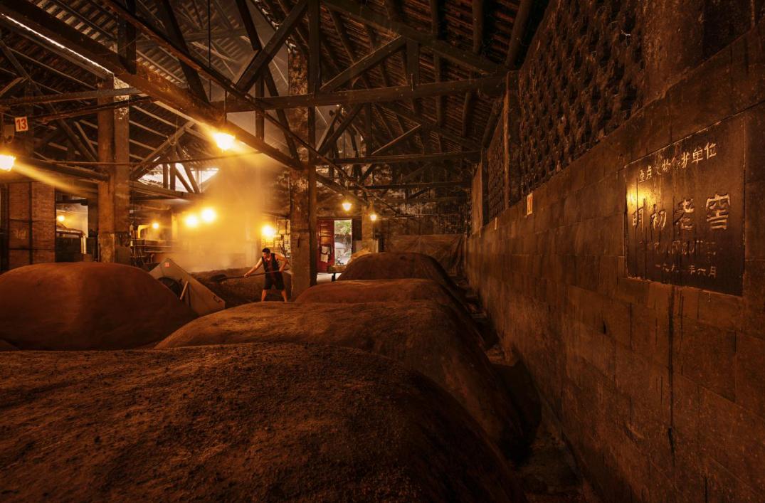 都是酒,都是酒为什么价格差距那么大