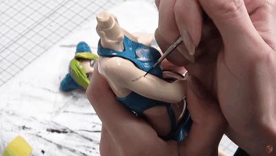 美少女扎堆进入的“胶玩圈”，已经足够和B站舞蹈区媲美了