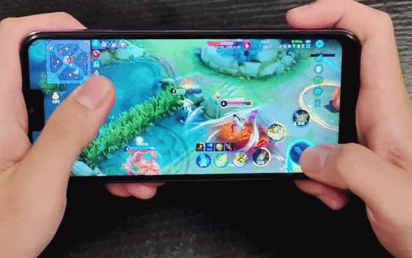 不到2000元买四部手机,不到2000块的旗舰机