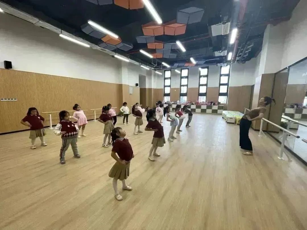 双减在行动百花洲小学三点半课堂,双减政策下的小学实践活动