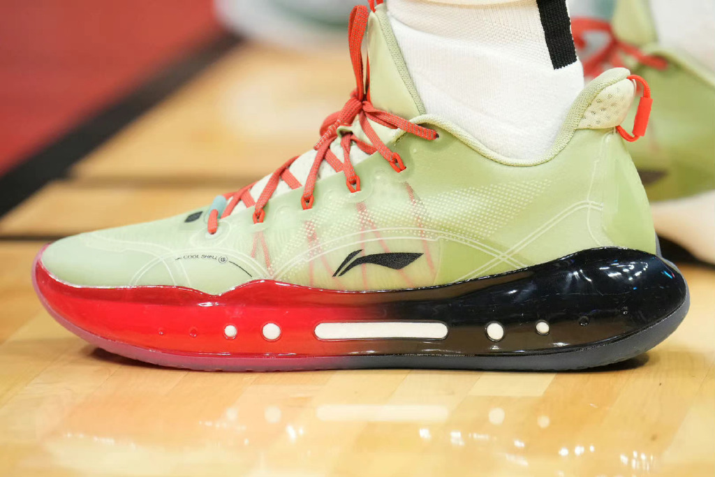 李宁驭帅14吉米巴特勒配什么袜子,李宁驭帅14吉米巴特勒价格