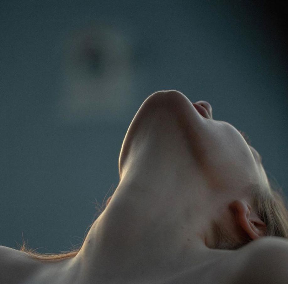 局部也性感：劳伦特的人体局部特写