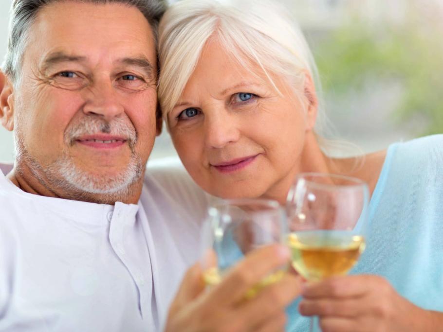 老年人夫妻生活，可以到多大岁数？一周几次为好？正确说法来了