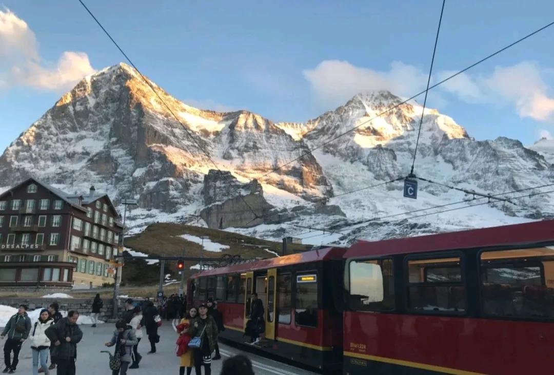 少女峰瑞士最著名山峰,瑞士少女峰黄山