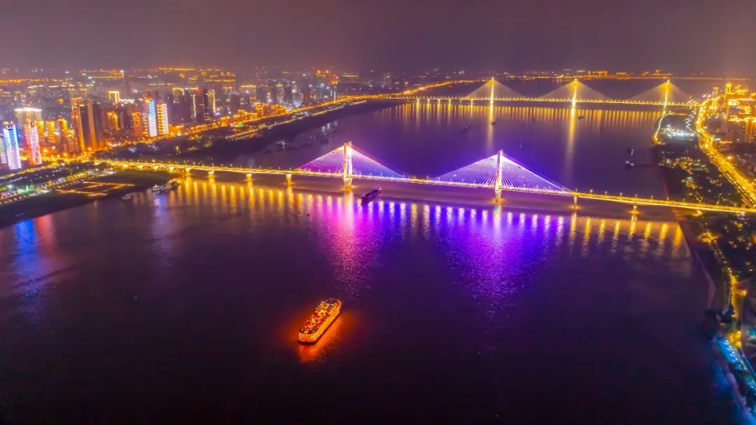 知音号下午3点场次,知音号复航致敬白衣天使