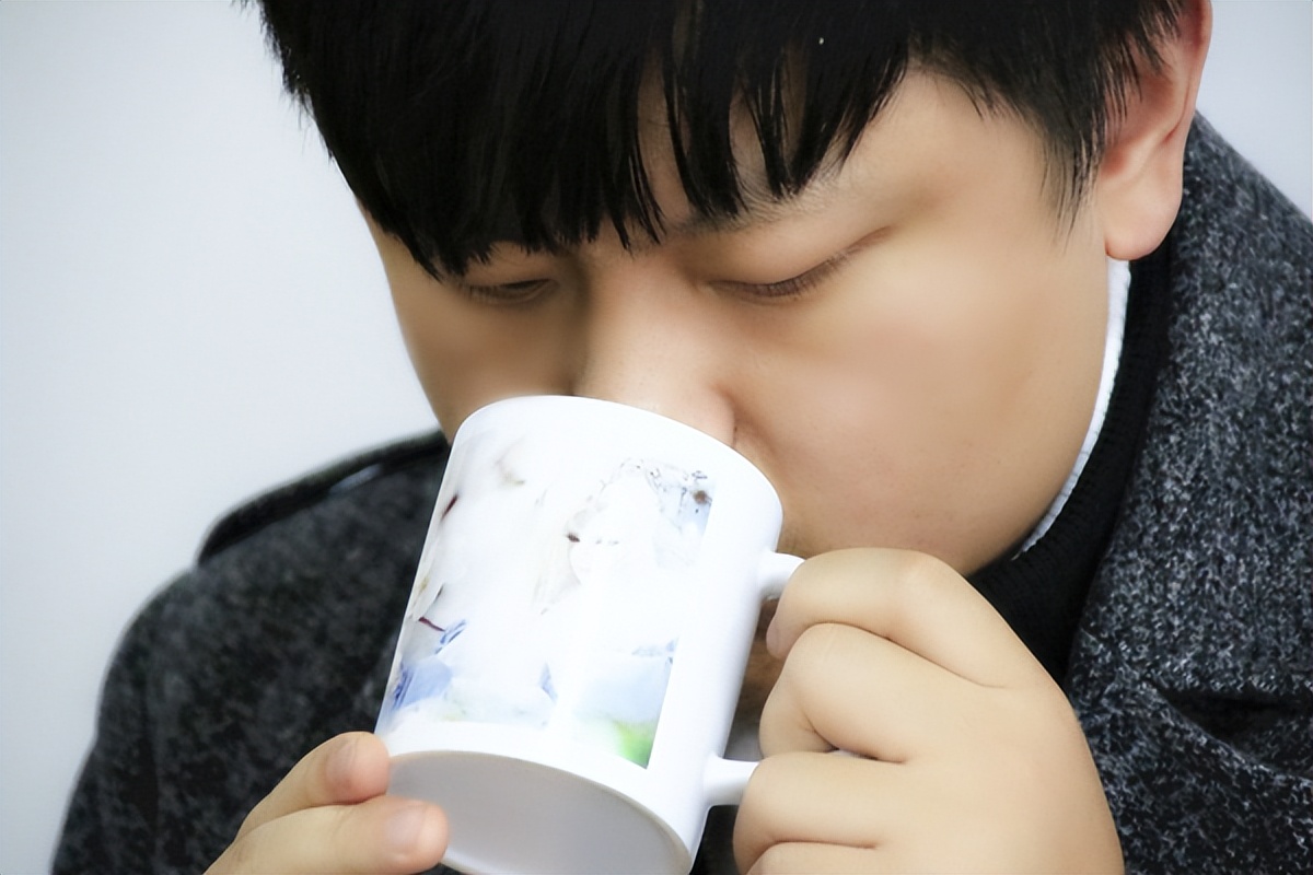 鍙ｆ复寰楀帀瀹充絾鍠濅袱鍙ｅ氨鍠濅笉涓嬪幓,鎬绘槸鎰熻鍙ｆ复鍠濅袱鍙ｅ張鎯冲悙