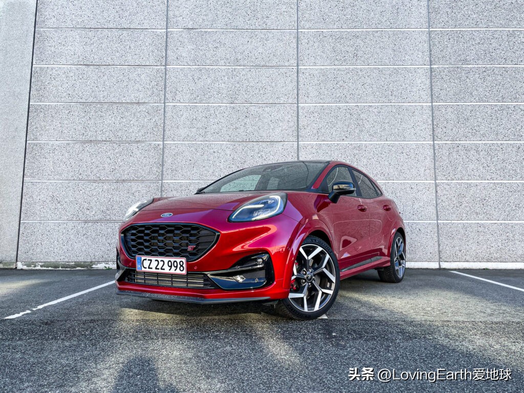 福特和大众polo哪款好,22款大众pologti