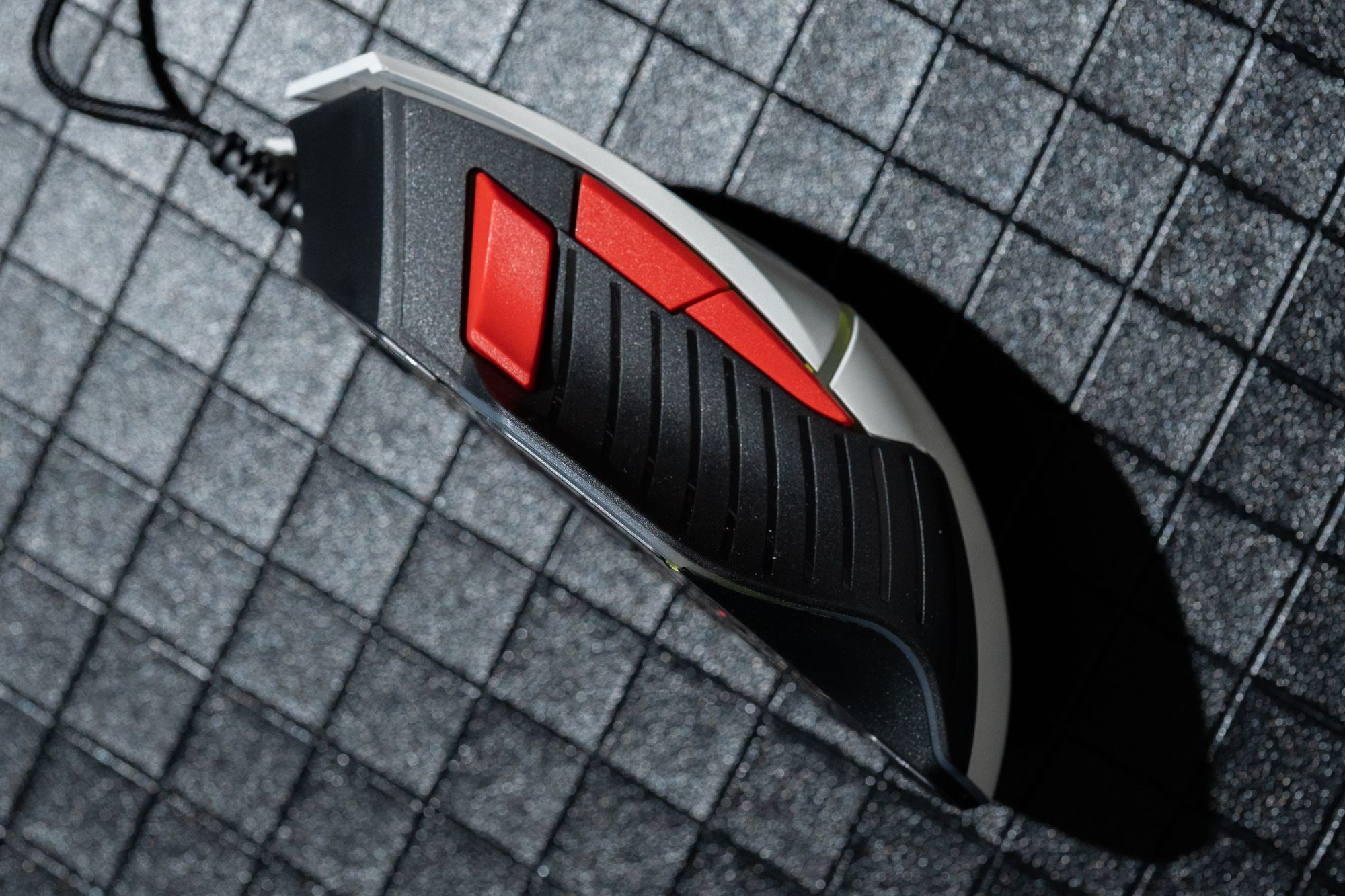 双11好物推荐双飞燕3玩家变速机械键盘T98永劫款