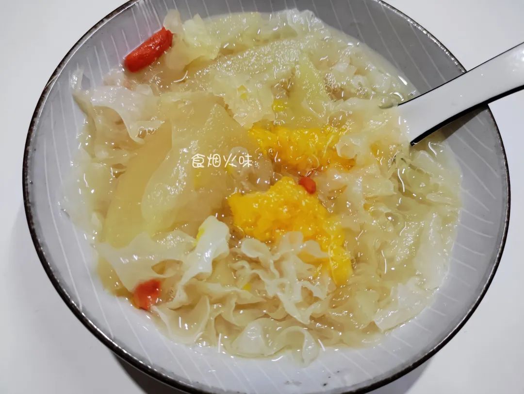 中年人想长寿常吃三种食物,老年人适合的清肺润肺食物