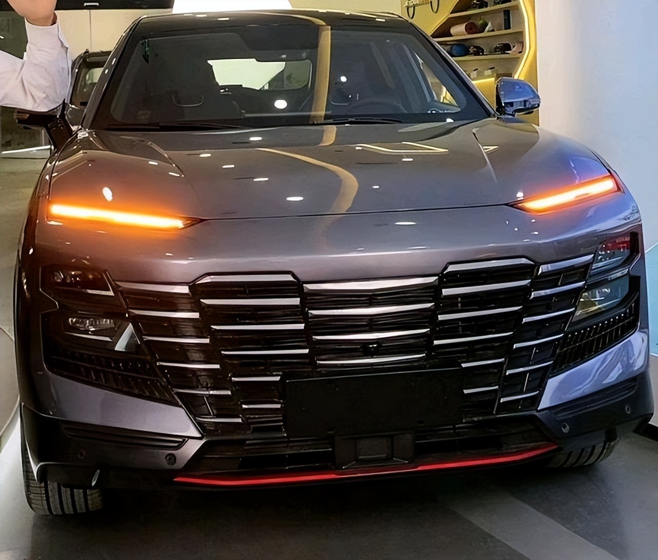 捷途大圣对比星途瑶光,捷途大圣和星途凌云外观对比