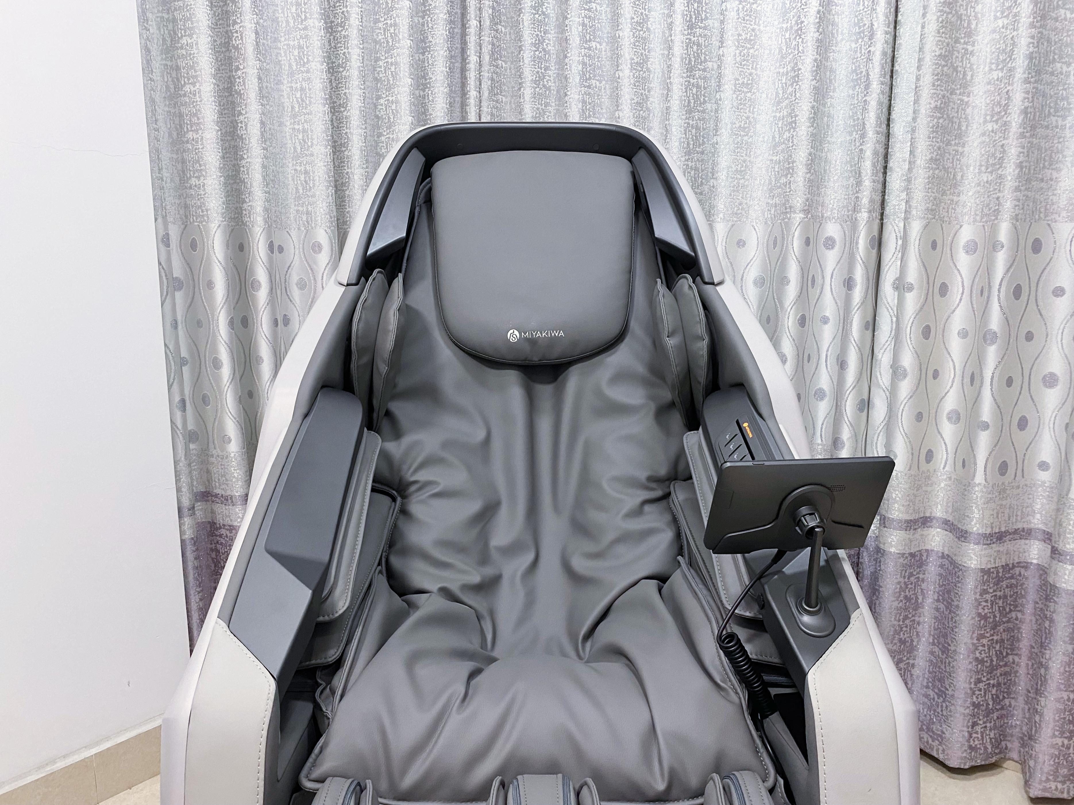 按摩椅哪种按摩方式比较舒服,专业按摩师按摩椅