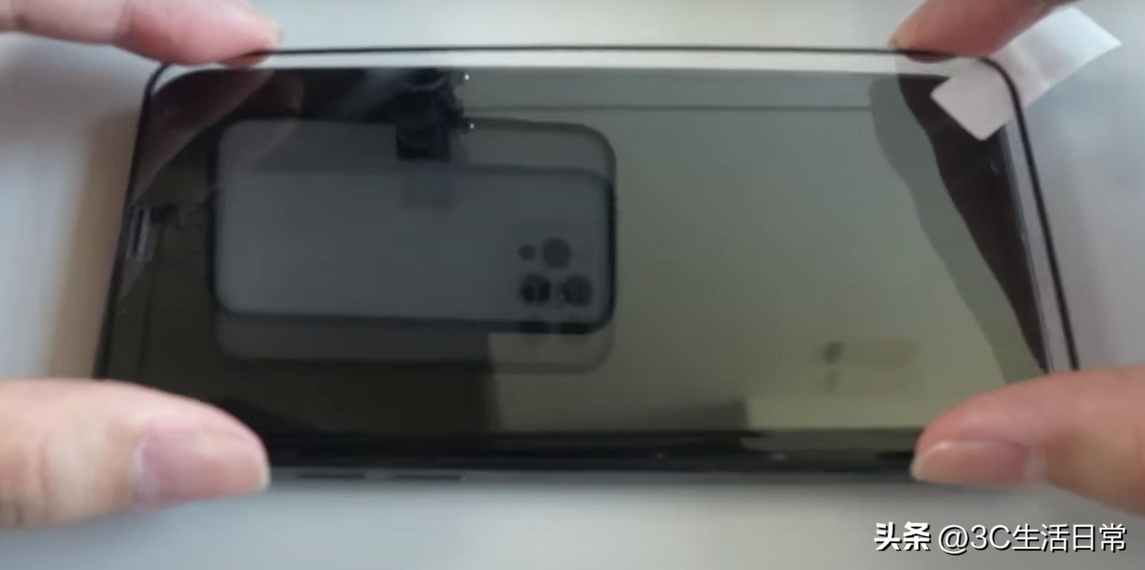 自己如何完美给iphone贴膜,苹果手机贴膜神器贴膜教程