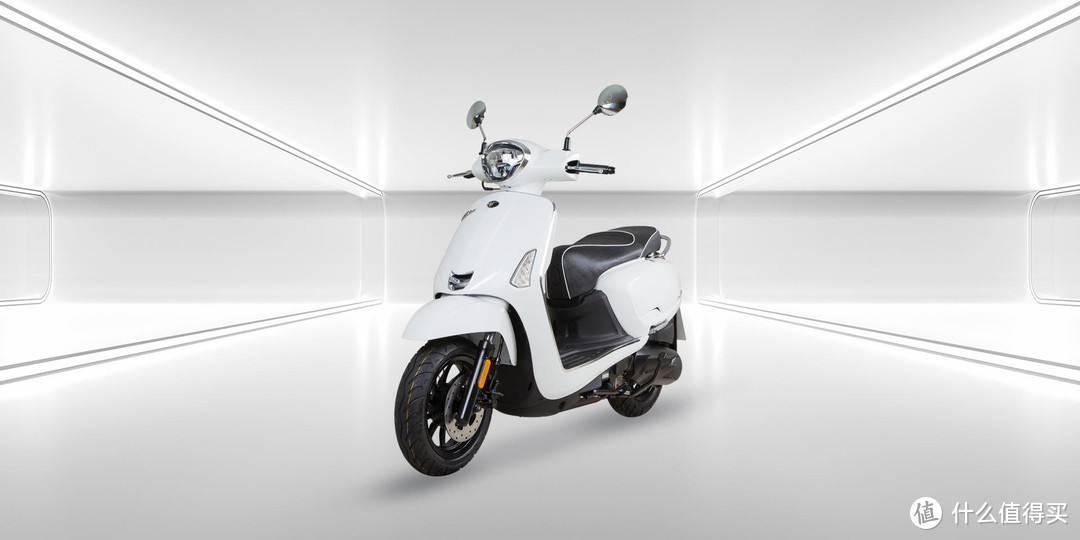 踏板摩托车推荐2021三阳fnx150,1-2万三阳踏板车