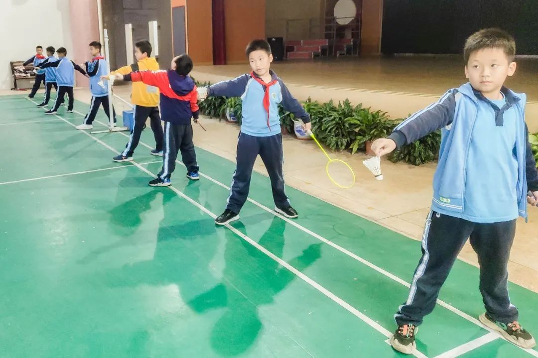 东莞市塘厦镇林村小学校园,东莞市塘厦镇林村小学