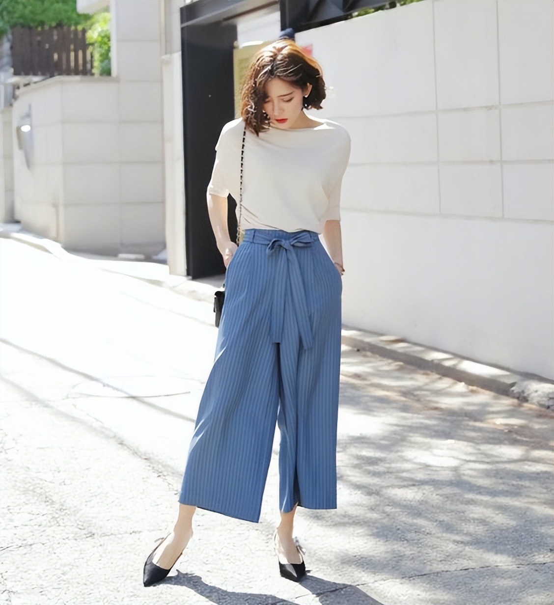 夏季蓝色搭配高级感,高级感蓝色夏季