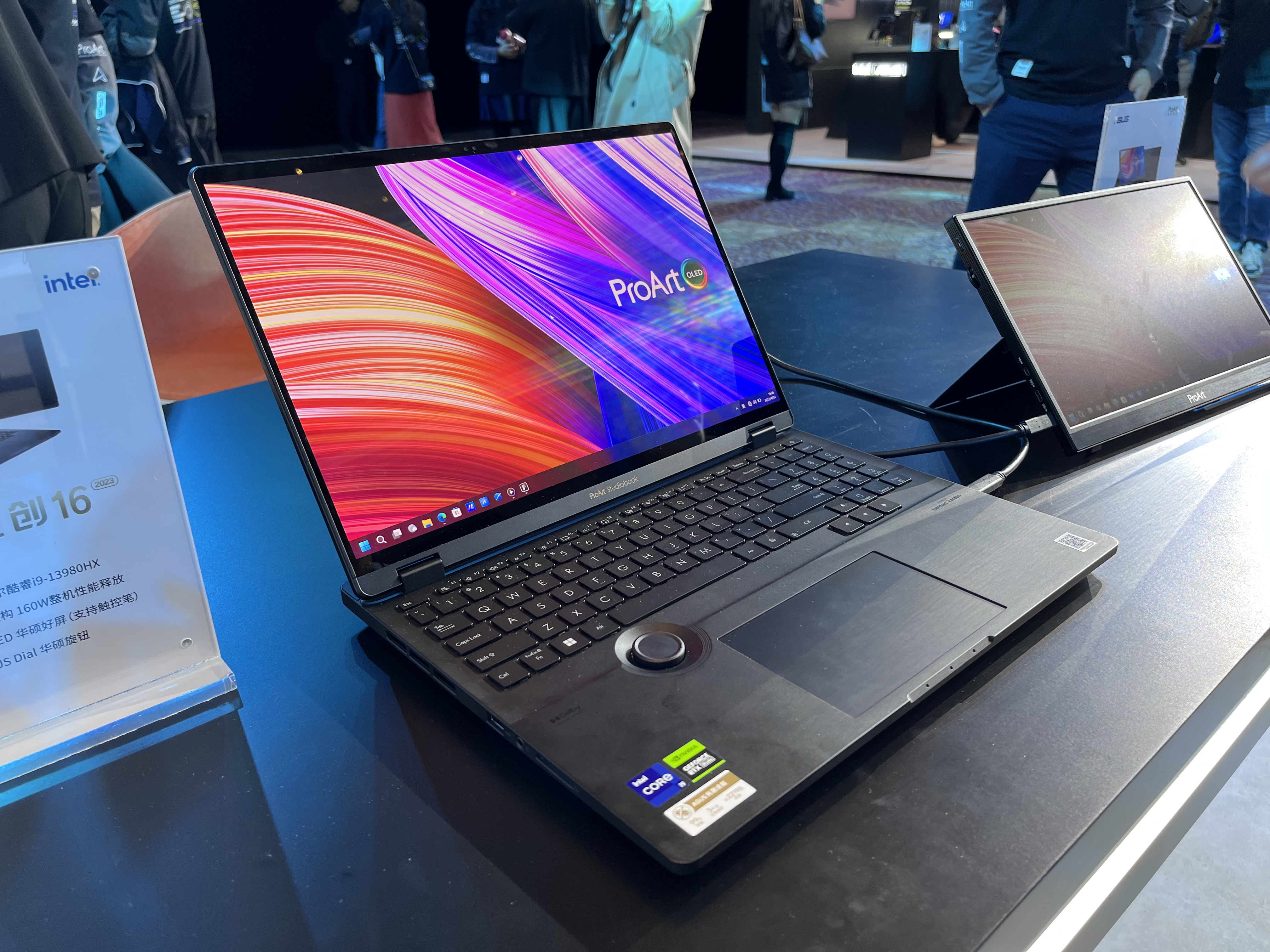 华硕八核高性能轻薄本3999,华硕199元