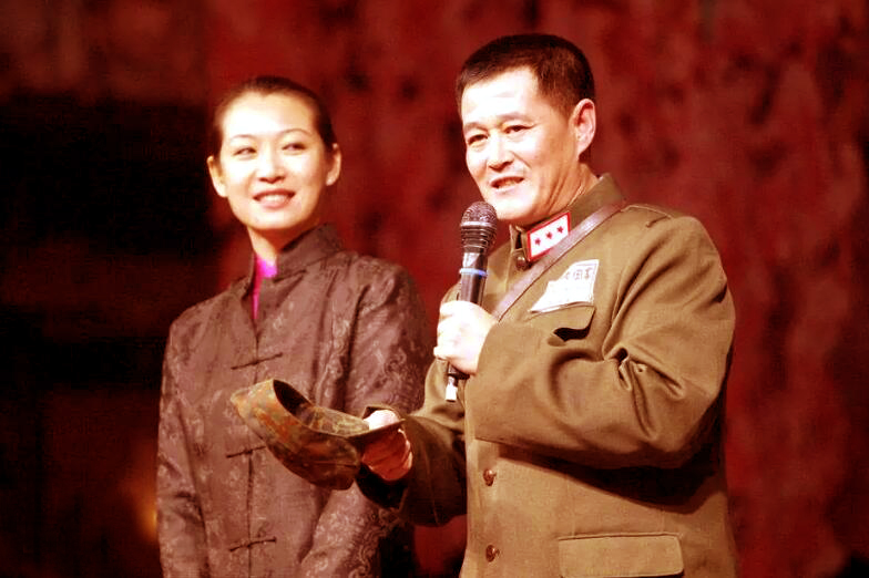 赵本山的大女儿赵玉芳简历,赵本山大女儿赵玉芳现在视频