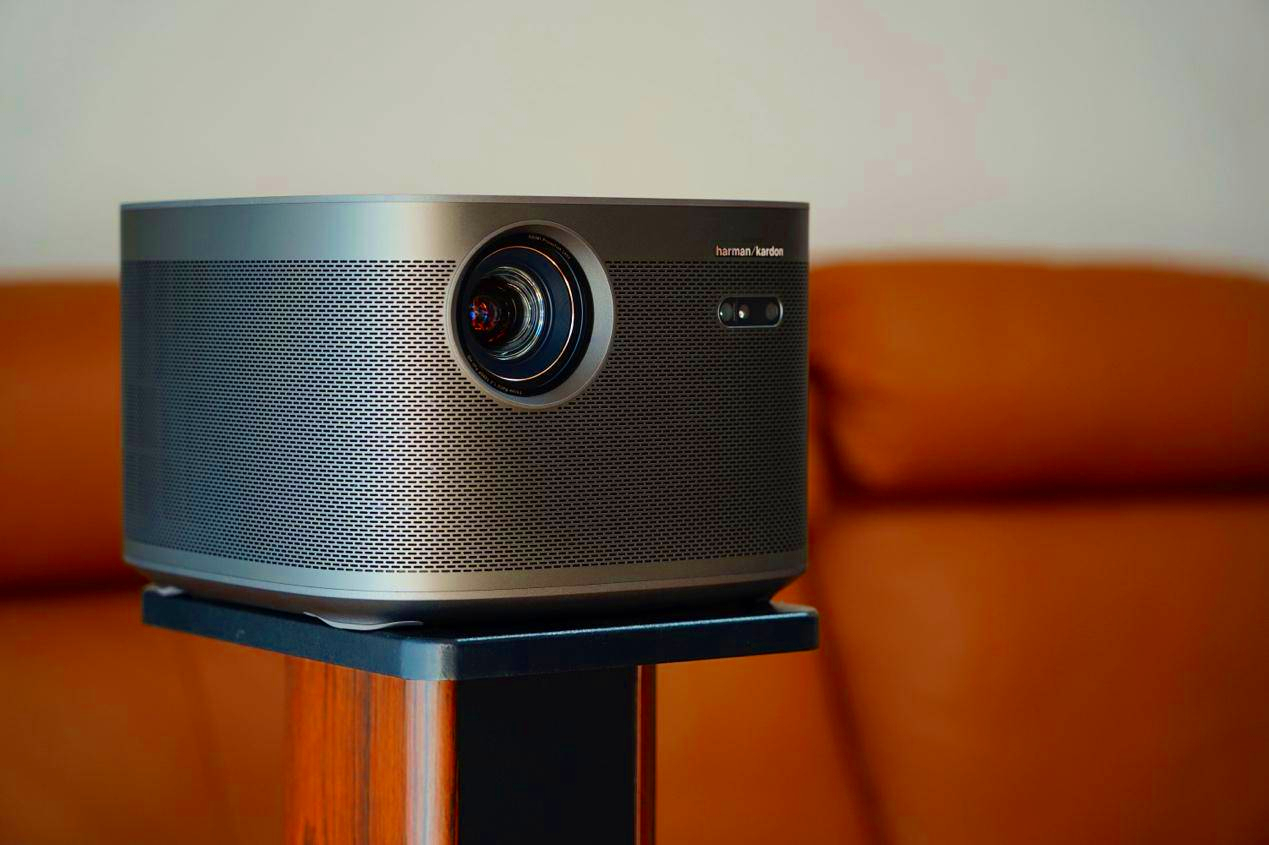 目前最好的投影仪品牌,十大家用投影仪哪个牌子最好