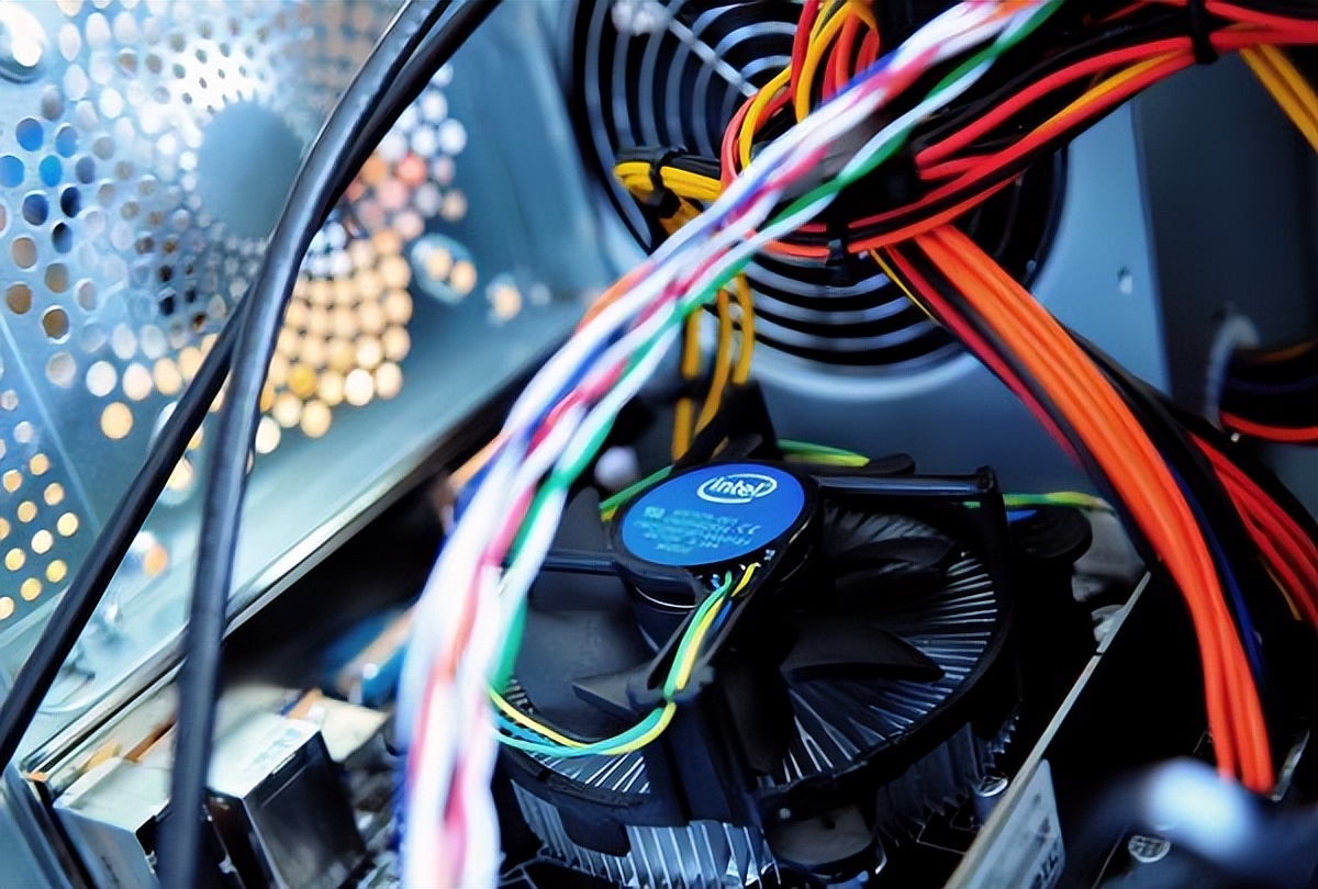 电脑开不了机windows未能启动,电脑开不了机进不去bios怎么回事