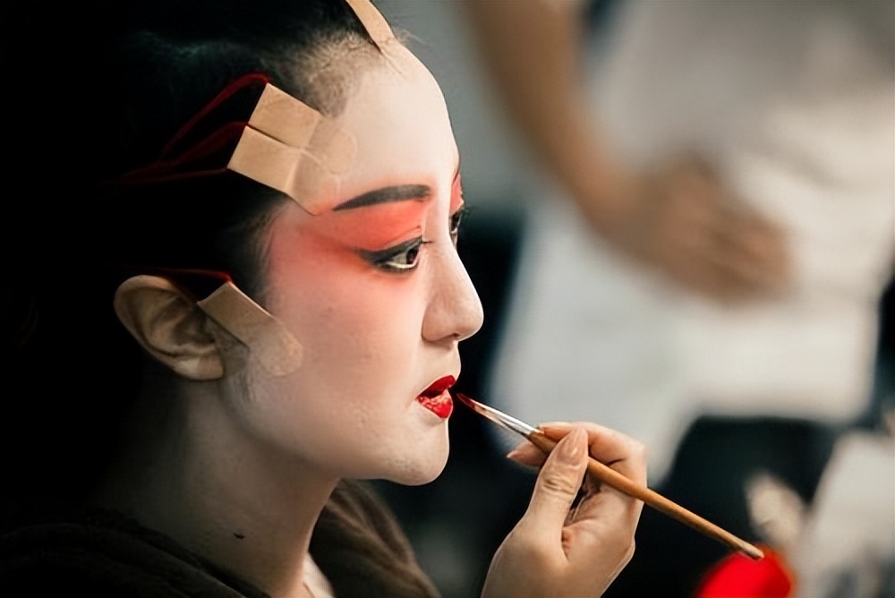 百变面具随心换,戏曲化妆创意妆全过程