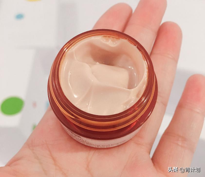 眼霜推荐不涨纹,眼霜值得购买的产品