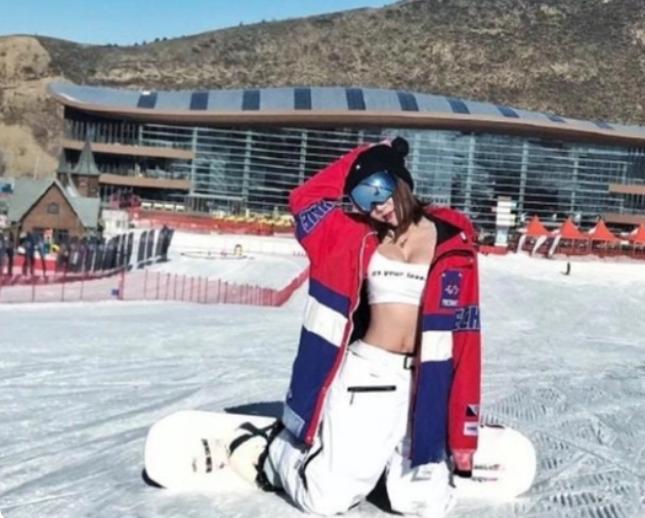 天门山翼装飞行女孩刘安全部视频,天门山翼装飞行女孩刘安照片曝光