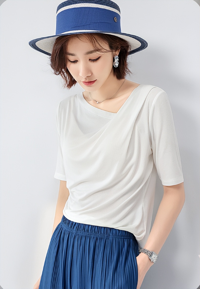 又显白又好看的t恤,什么t恤耐穿又好看