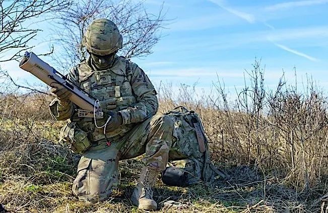 美国弹簧刀技术,美国弹簧刀导弹威力