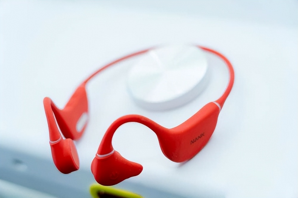 蓝牙耳机骨传导和空气骨传导,骨传导蓝牙耳机和骨传导概念耳机