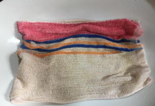 毛巾用啥小妙招洗出来洁净如新,毛巾发黄怎么洗又干净又软