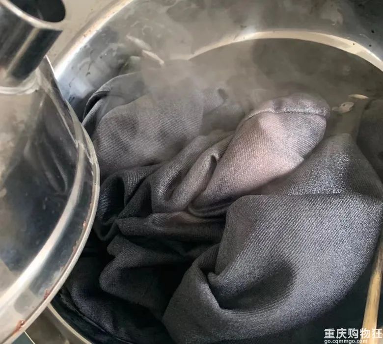 花70块自己在家染了3套衣服裤子，这体验太绝了！效果还让人惊喜