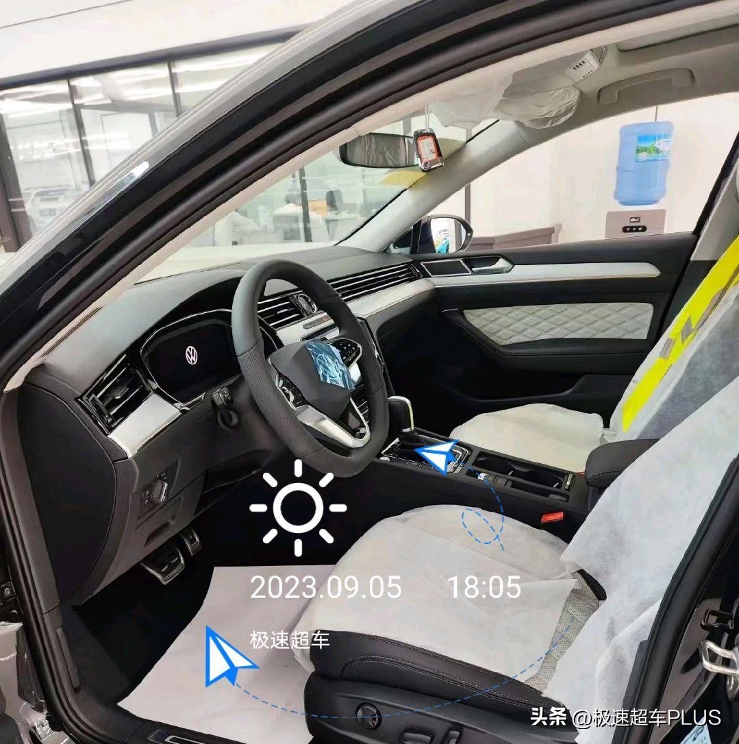 大众迈腾2.0t加速爆改,大众迈腾17寸升级18寸花瓣轮毂