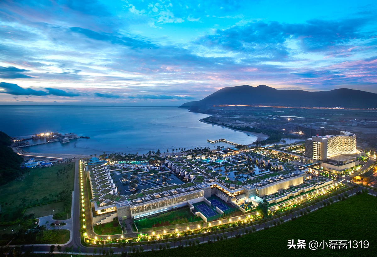 三亚哪些酒店比较好玩呢,三亚嘉佩乐酒店住一晚真实多少钱