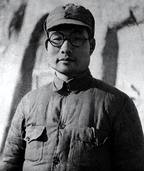 1953年苏联4艘旧军舰排水量,1953年苏联出售4艘旧军舰