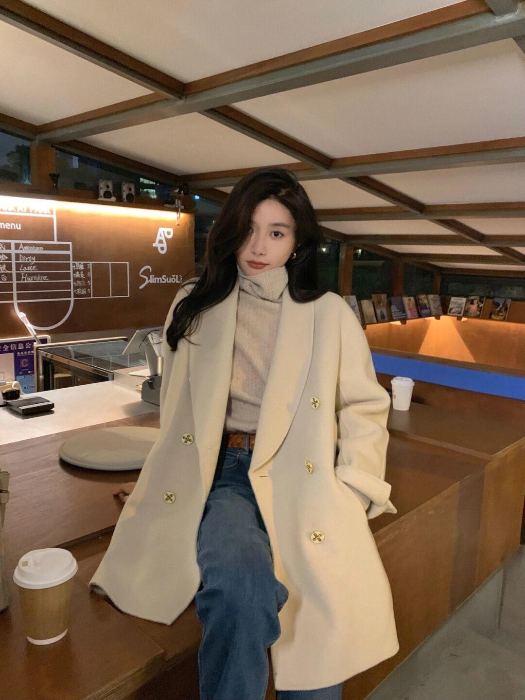 要过年了,衣服究竟是“商场买”还是“网上买”?给你4个建议