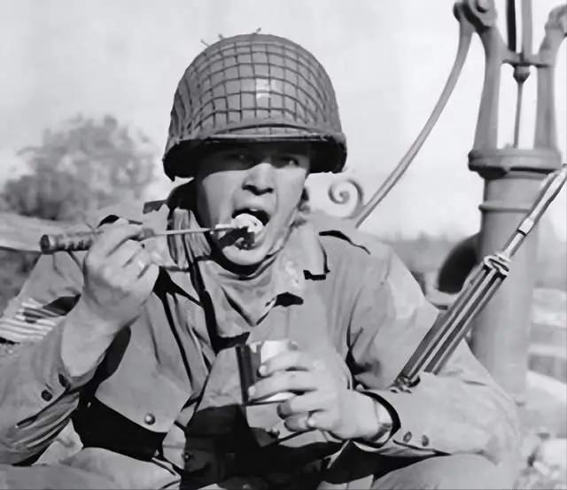 韩国人对部队锅的来历的评价,韩国部队锅和中国美食