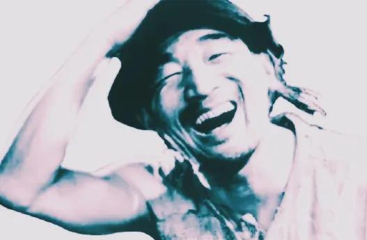 产后身体怕寒冷,产后怕冷是气血不足吗