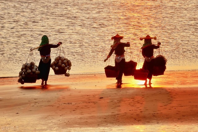 回族女性为什么要佩戴头纱,回族女人头纱怎么佩戴