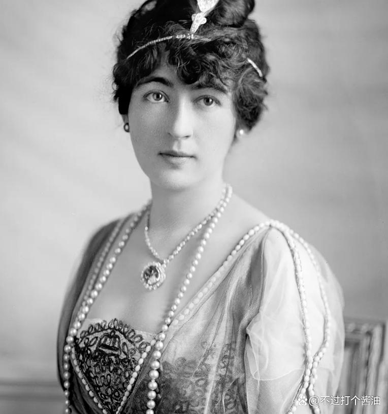 英国鼎盛时期珠宝,英国皇室的顶级珠宝