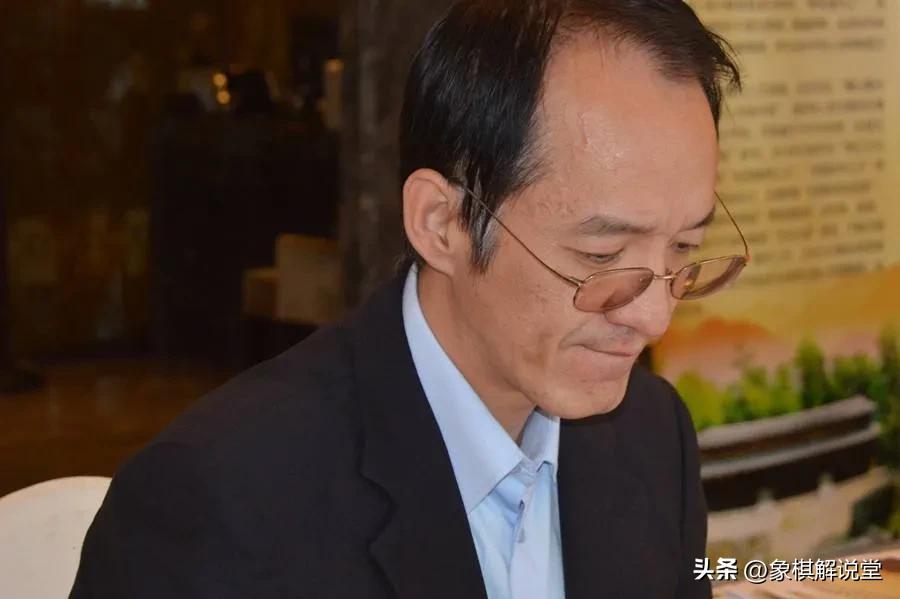 万春林象棋大师简介,万春林讲解大师实战残局