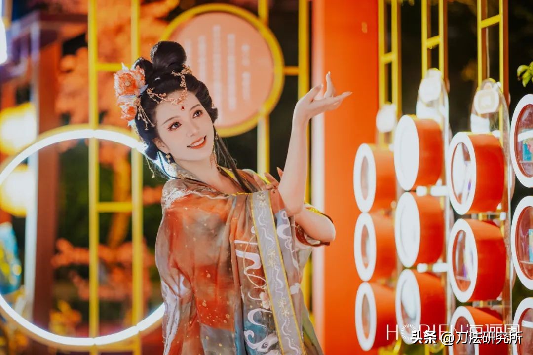 浅蹭热度还是深度耕耘？8成品牌都在打的“国潮”到底该怎么玩？