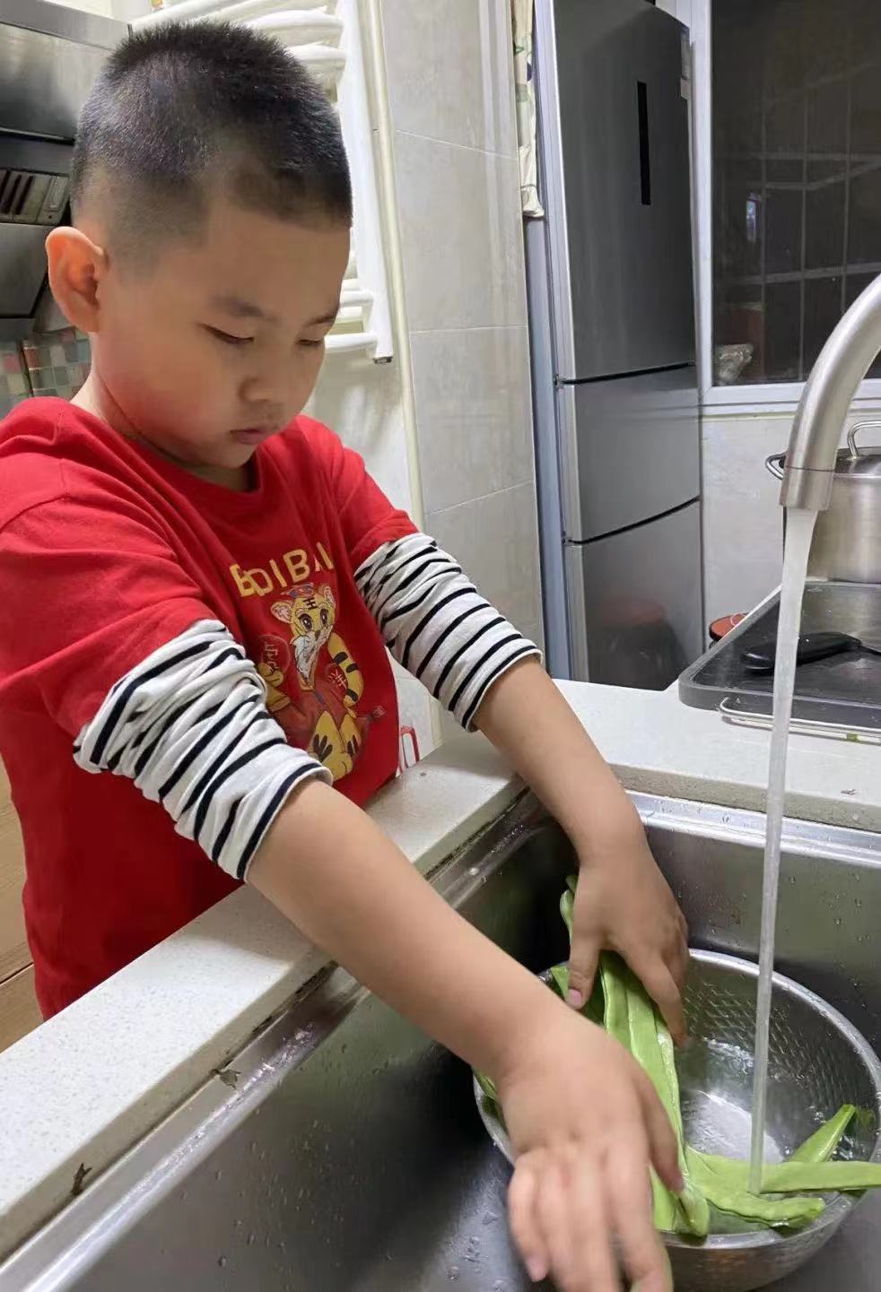 居家学习不枯燥课余生活收获多