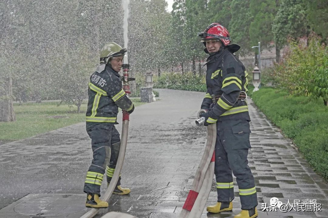 二十大代表风采张桂梅,全国第四届十大杰出消防卫士蔡瑞