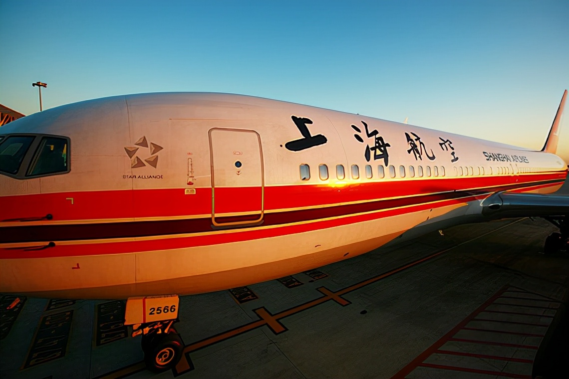 东航飞机失事的最新官方消息,东航航班因故障赔钱吗