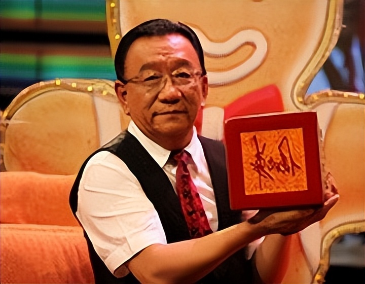 酒驾、卖假货、多次出轨，这4位“老艺人”晚节不保？