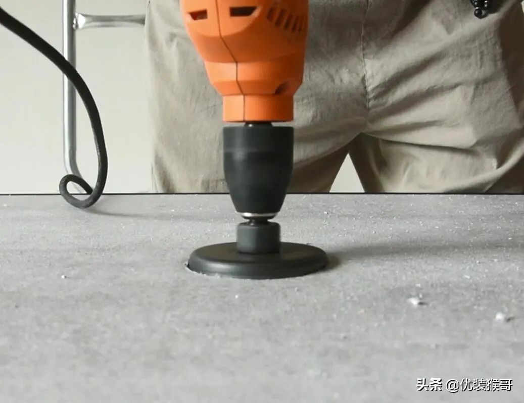 蜂窝大板用什么开孔,蜂窝大板筒灯的开孔布局