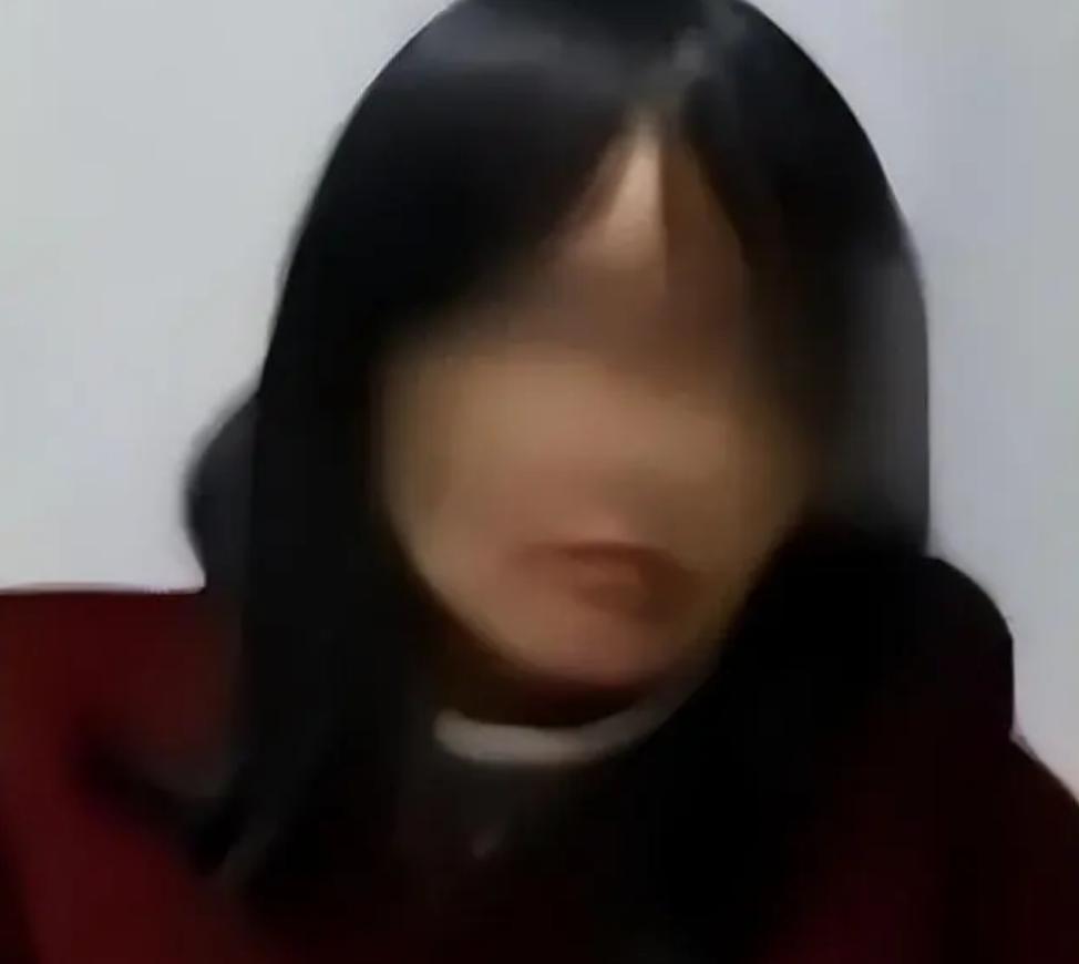 2017年姑娘谈恋爱，谈一个“死一个”，警方介入却将她闺蜜抓走