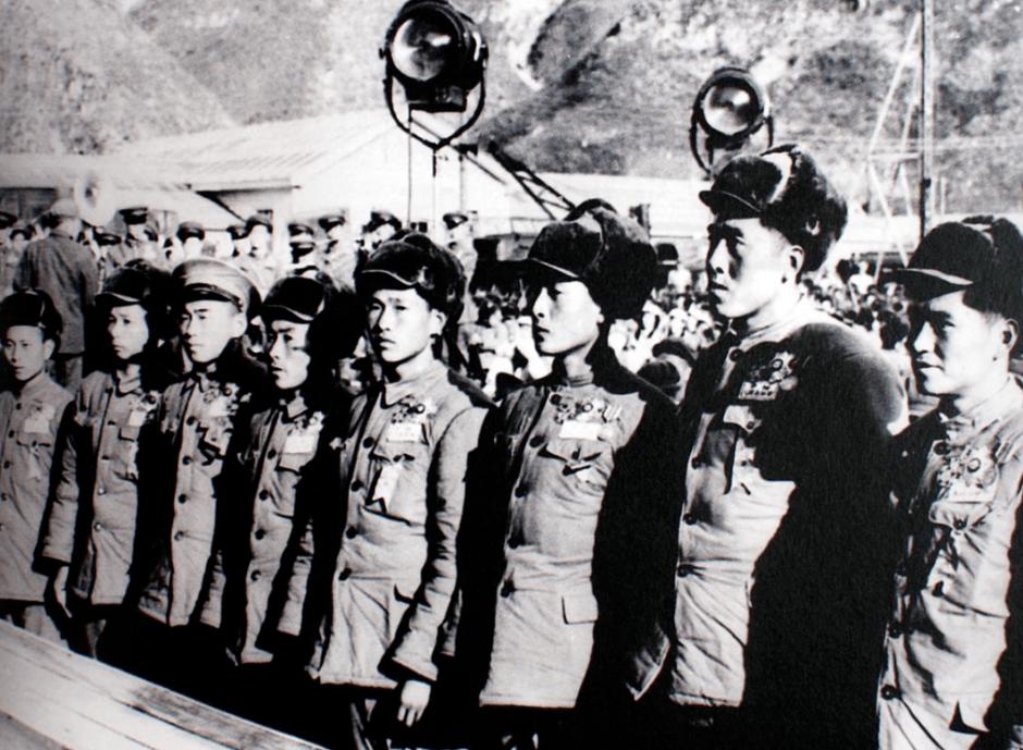 朝鲜战场志愿军反败为胜,朝鲜战争志愿军败绩