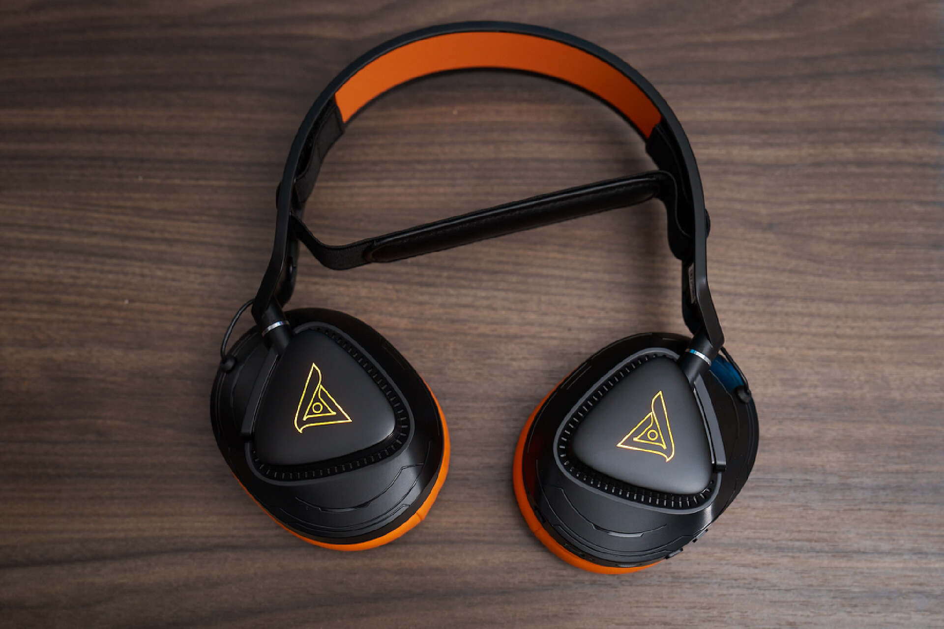 价格亲民有特色|钛度耳机“轻鸾”麦克风“歌者”